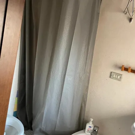 Via Vecchia Dei Postriboli 4* Bisceglie