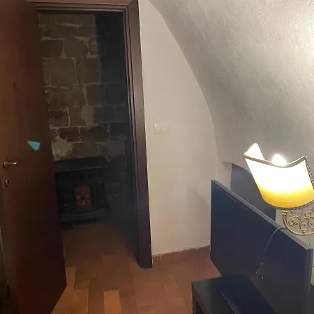 Guest house Via Vecchia Dei Postriboli 4*